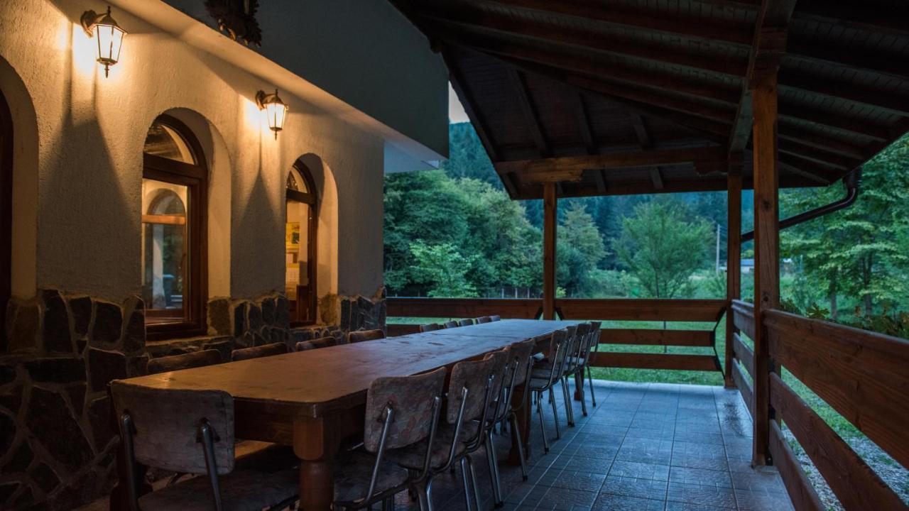 Къща За Гости Черна Река Ribarica Extérieur photo